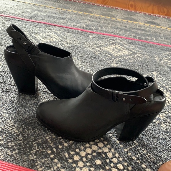 rag & bone Shoes - Rag & Bone Kenny Slide Booties